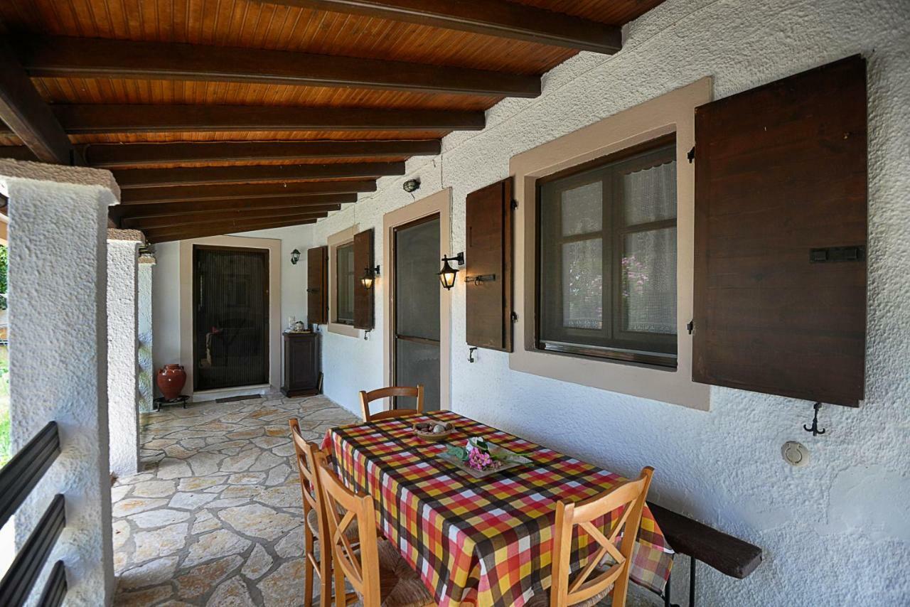 Villa Sofia Agios Georgios  Buitenkant foto