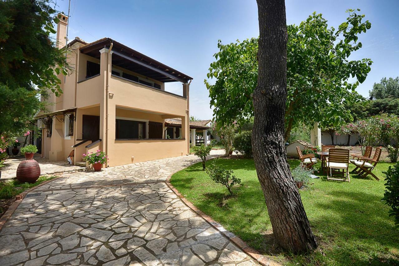 Villa Sofia Agios Georgios  Buitenkant foto
