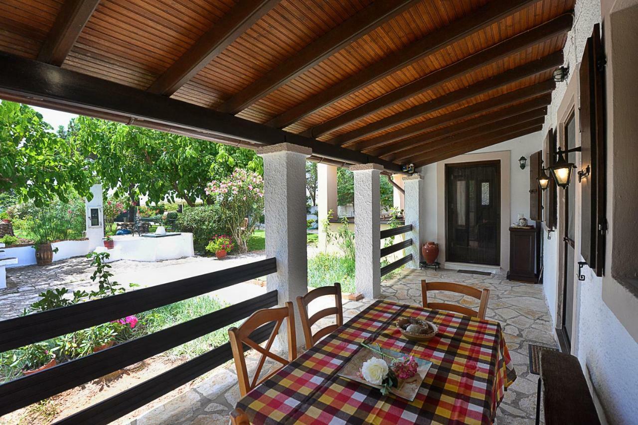 Villa Sofia Agios Georgios  Buitenkant foto